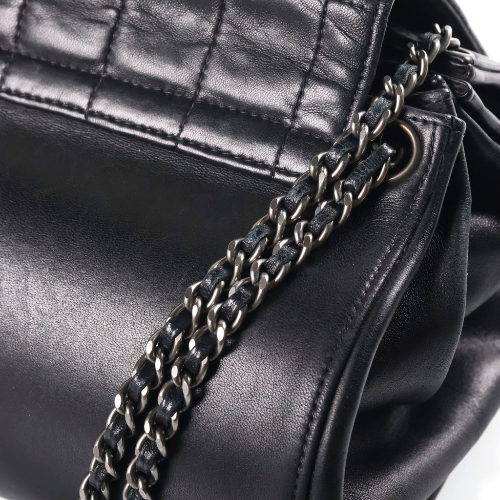 CHANEL(シャネル) チョコバー 2.55 チェーンショルダーバッグ ラムスキン ブラック シルバー金具 レディース