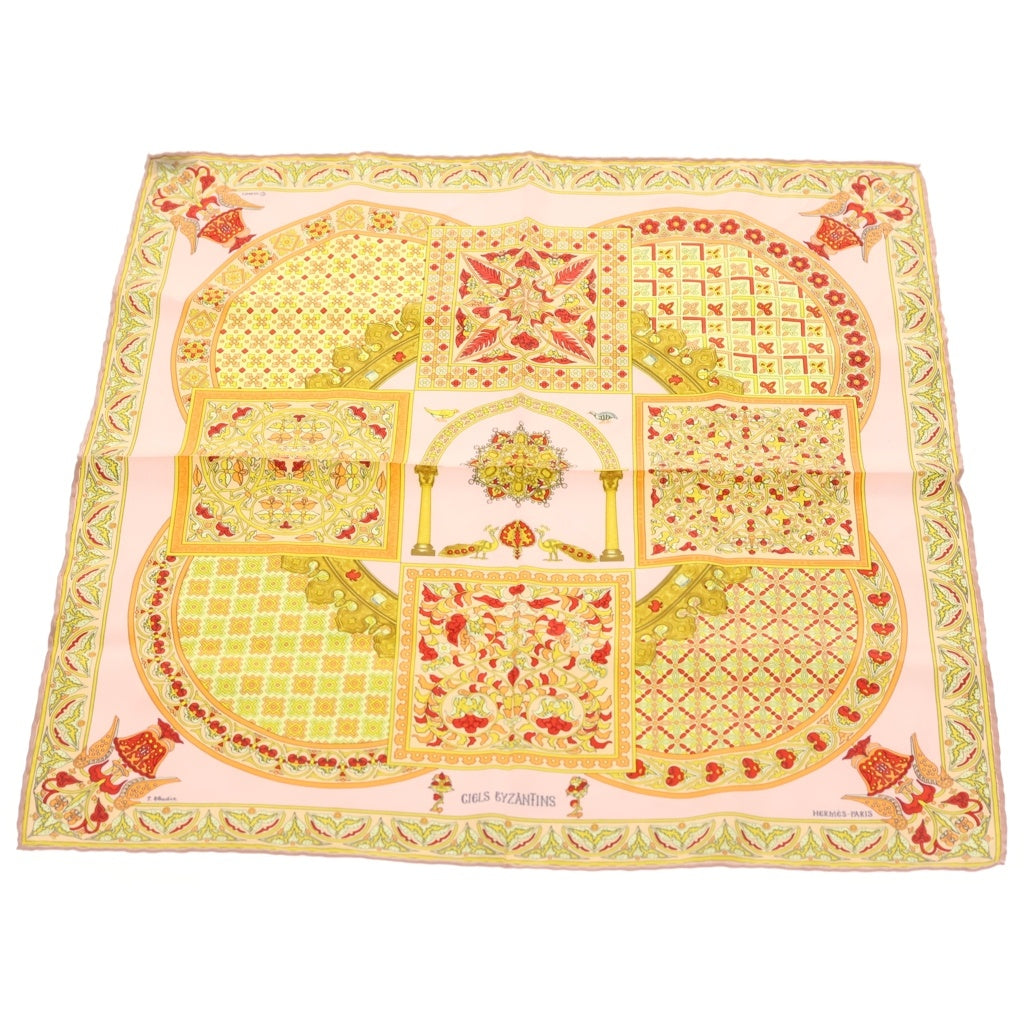 HERMES(エルメス) カレ45 CIELS BYZANTINS ビザンチンの空 シルクスカーフ ピンク×イエロー×レッド レディース