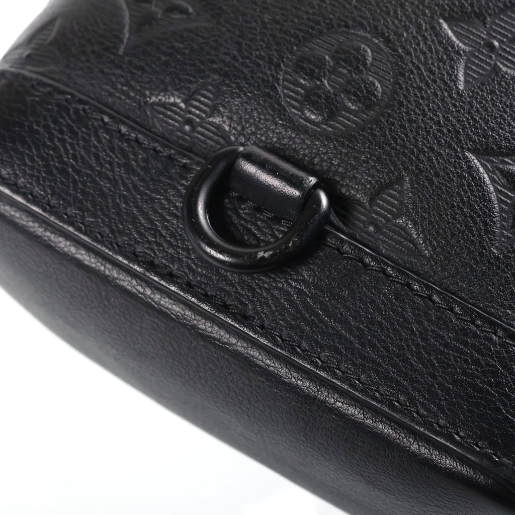 LOUIS VUITTON(ルイヴィトン) モノグラムシャドウ ノエスリング ショルダーバッグ レザー ブラック M82248 レディース