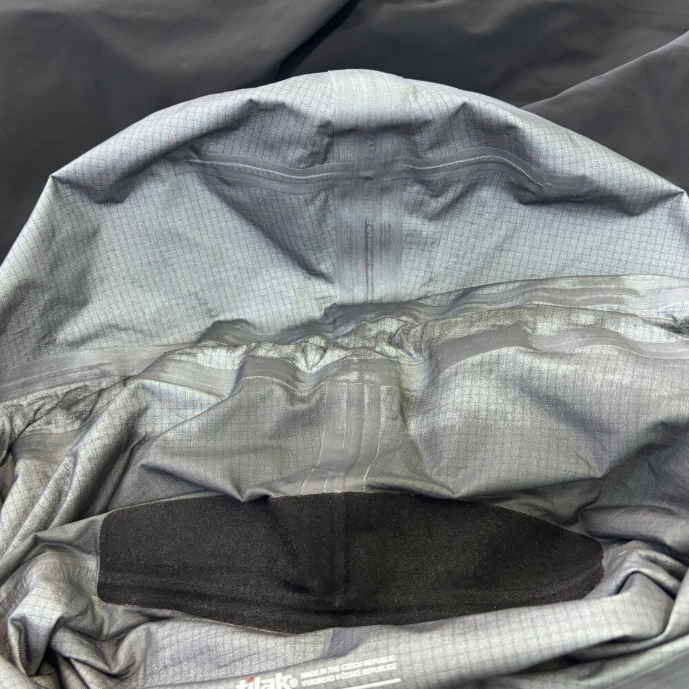 Tilak(ティラク) 18AW GORE-TEX STORM JAXKET ゴアテックス 3レイヤーナイロン ストームジャケット マウンテンジャケット ブラック