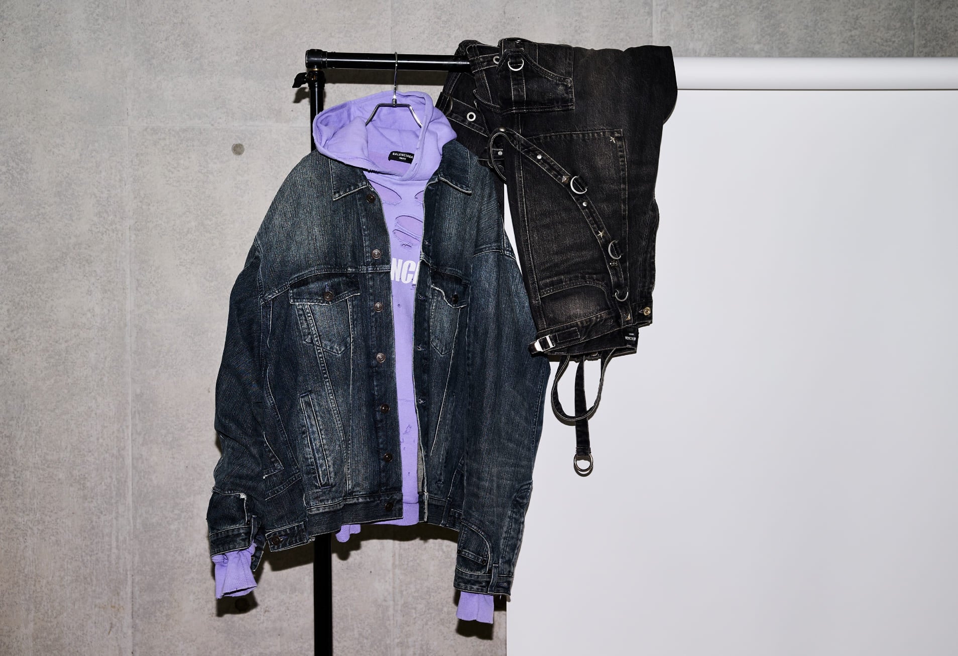 BALENCIAGA